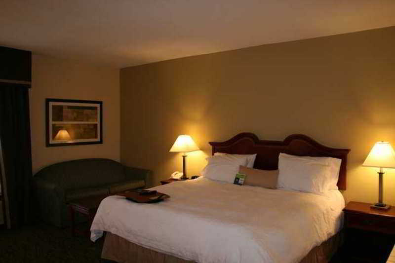 Hampton Inn Mebane Ruang foto